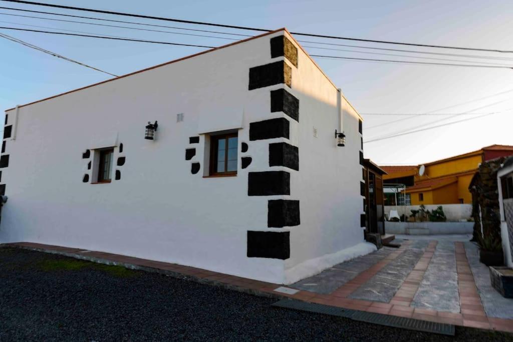 La Higuera Blanca Casa En El Medio Rural Apartamento